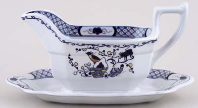 Sauce Boat with Fixed Stand